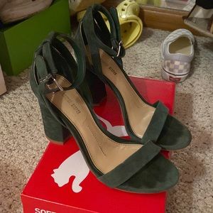 dark green velvet heels